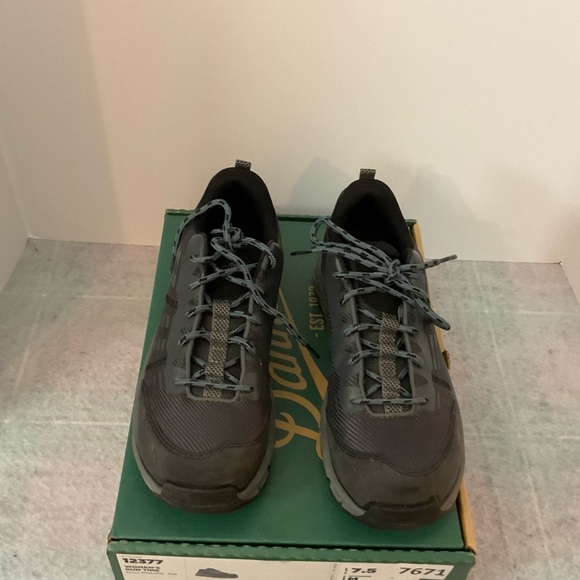 Danner Run Time 3” Composite Toe Work Shoes 7.5M - Picture 2 of 8